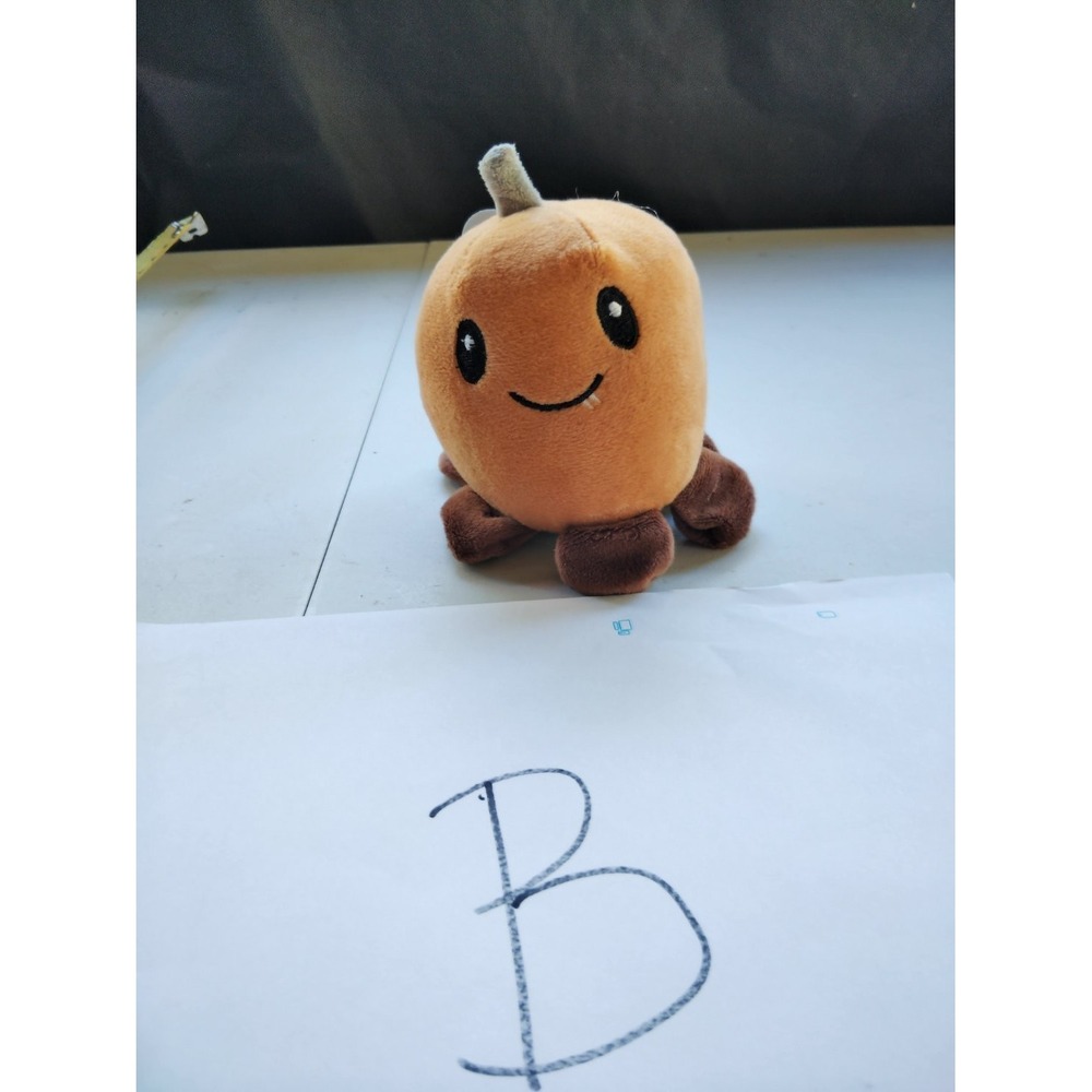 Plants Vs. Zombies Scaredy-shroom Plush Toy Small Brown 6" Suction Cup Display